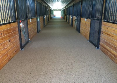 Stable flooring with resin-bound flooring