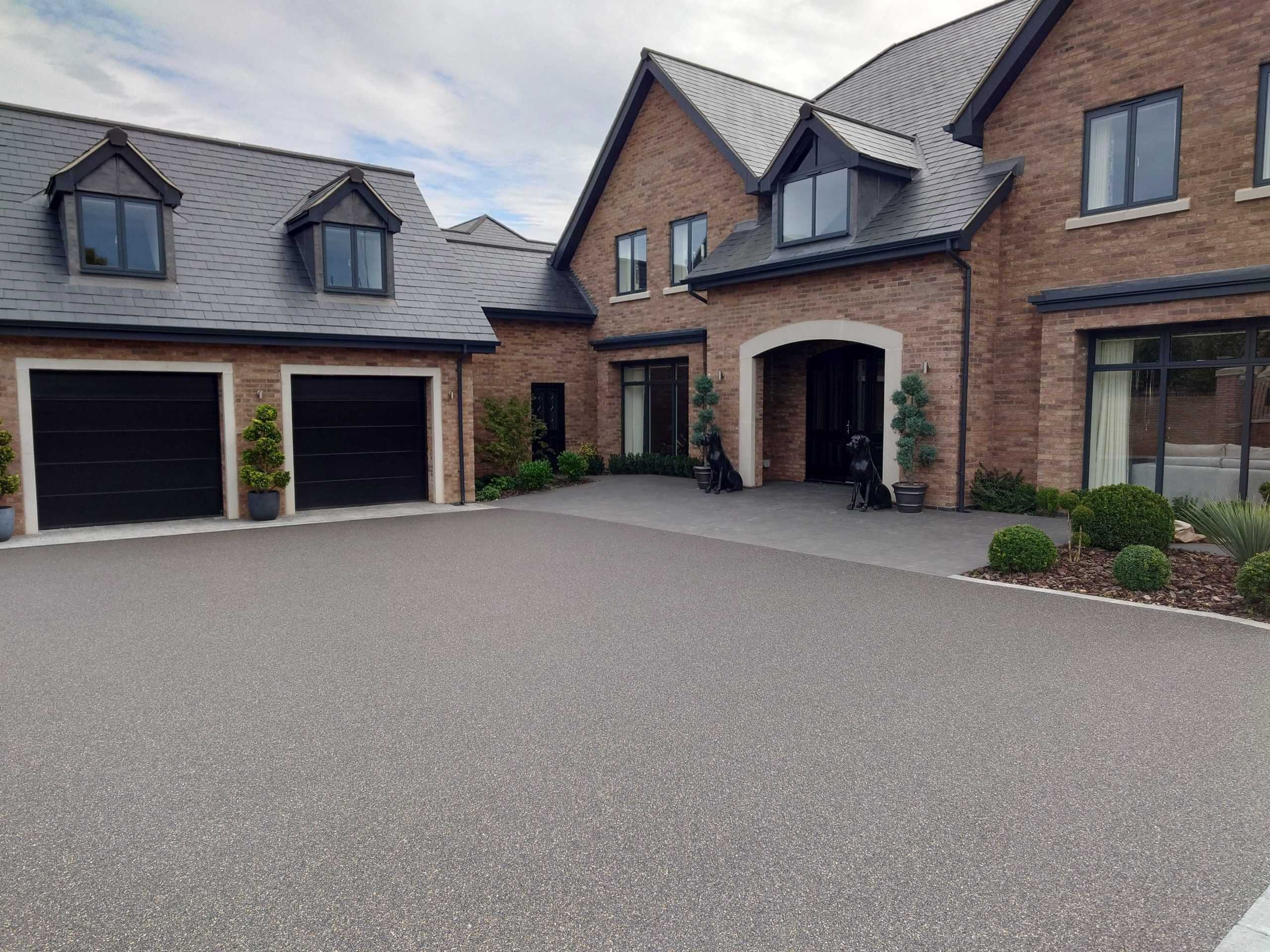 Resin Bound Driveways, resin bonded paths and driveways